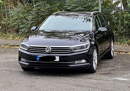 VW Passat Volkswagen Highline , kamera, Vollleder 1,5 Jahr Tüv