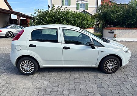 Fiat Grande Punto 2.Hand Klima guter Zustand