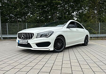 Mercedes-Benz CLA 250 4MATIC AMG Line | Pano | Scheckh.