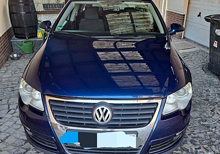 VW Passat Variant Volkswagen 2.0 TDI DPF Comfortline Varia...