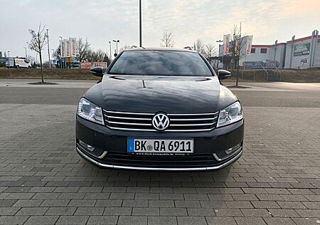 VW Passat Variant Volkswagen 2.0 TDI DSG 130kW Highline BM...