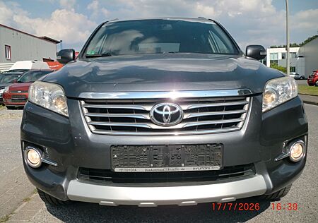 Toyota RAV 4 2.2 Diesel Executive 4x4 VOLL Leder Klima