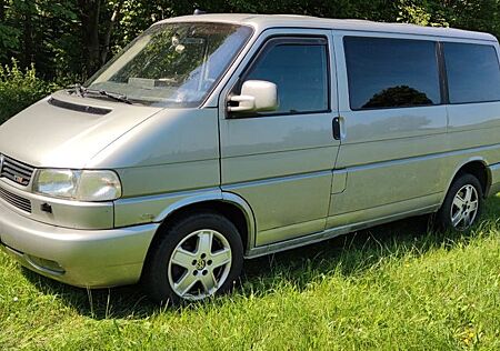 VW T4 Caravelle Volkswagen 2.5 TDI 111kW Highline Business