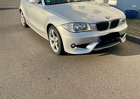 BMW 120i -