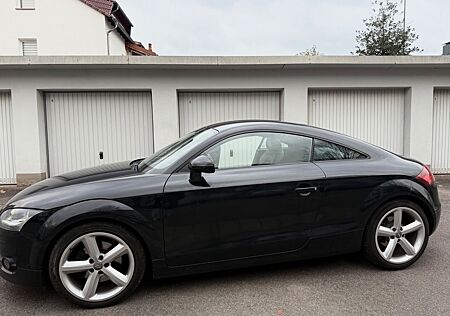 Audi TT Coupe 2.0 TFSI -