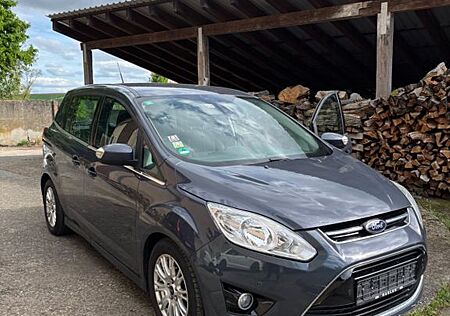 Ford C-Max 2,0TDCi 103kW PowerShift Titanium Titanium