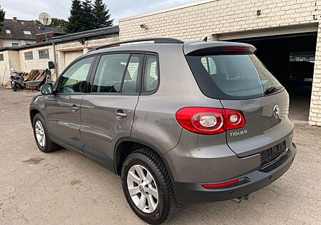 VW Tiguan Volkswagen Track & Field 4Motion