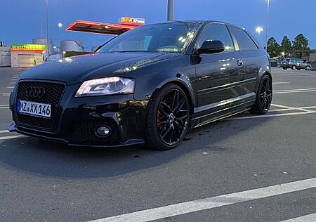 Audi A3 2.0 TFSI S line