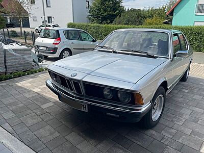 BMW 7er (E23) umfangreich restauriert
