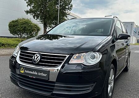 VW Touran Volkswagen United*2.Hand*Navi*Xenon*Klima*Sitzh*Pdc*