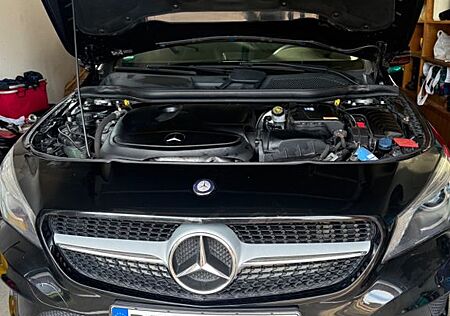 Mercedes-Benz CLA 180 Edition 1 Edition 1