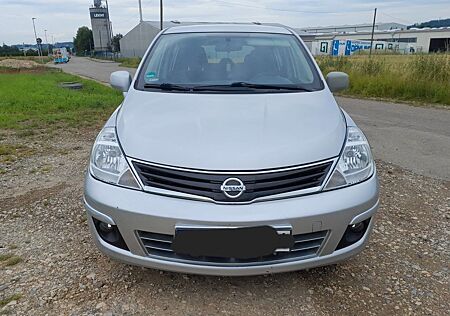 Nissan Tiida 1.6 visia visia