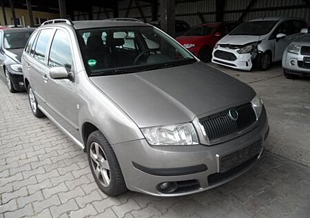 Skoda Fabia Combi 1.4 16V 59 kW .1 Hand. Klima