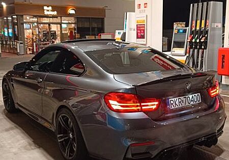 BMW M4 F82 431 HP DCT Oryginal