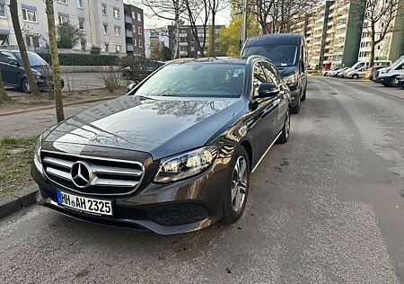 Mercedes-Benz E 200 d T Autom, Avantgarde, TÜV Neu,Service Neu