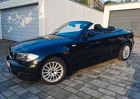 BMW 120i Cabrio - Fahrspaß mit offenem Dach