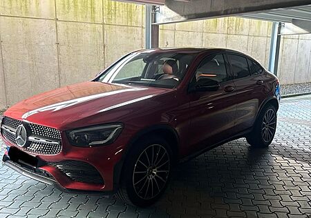 Mercedes-Benz GLC 300 4MATIC Coupé Autom. -