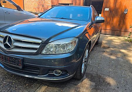 Mercedes-Benz C 220 CDI ELEGANCE