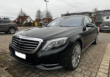 Mercedes-Benz S 350 BlueT. Lang Fond entertainment