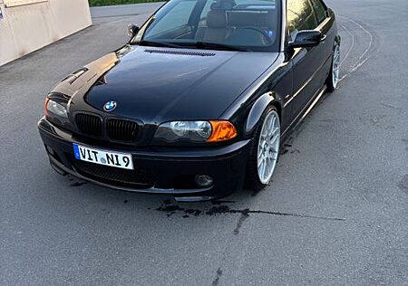 BMW 320Ci -