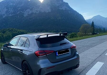 Mercedes-Benz A 250 DCT -