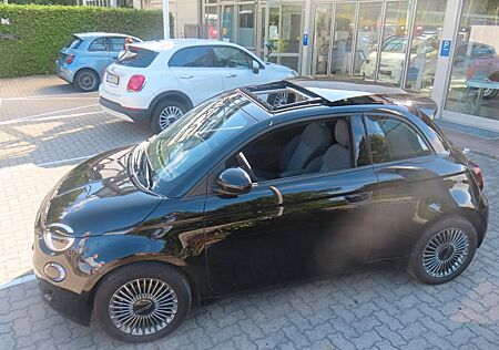 Fiat 500E 500 e Icon Akku 42,0 kWh *Glasschiebedach*