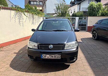 Fiat Punto 1.4 16V Emotion Emotion