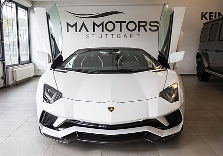 Lamborghini Aventador Ultimae Roadster 1of 250 full CARBON