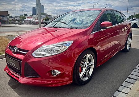 Ford Focus Titanium 1,0 EcoBoost/Xenon/Tempo/1.Hand