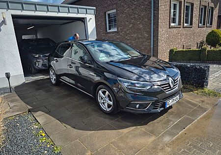 Renault Megane ENERGY TCe 130 Bose Edition Bose Edition