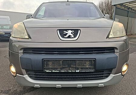 Peugeot Partner Tepee Tepee 110 Family, Klima, Panorama.