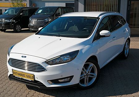 Ford Focus Turnier Titanium/Kamera /Navi/TÜV NEU