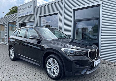 BMW X1 xDrive25e Advantage AHK Navigation LED