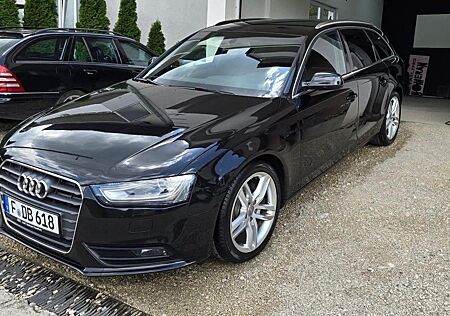 Audi A4 2.0 TDI multitronic /Euro 6/ Navi/Xenon