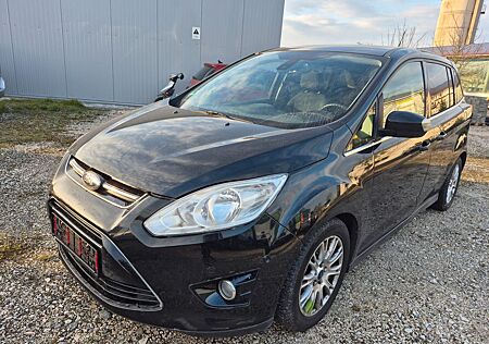 Ford Grand C-Max 2,0TDCi 103kW PowerSh. Champions...