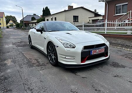 Nissan GT-R 3.8l Premium Edition