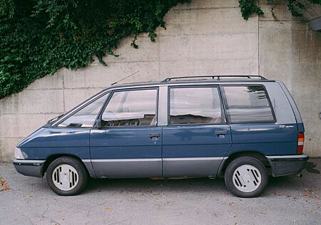 Renault Espace J11 / 13 Kombi / Family Van