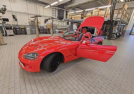 Dodge Viper SRT-10 -Voll Carbon Sportfahwerk KW