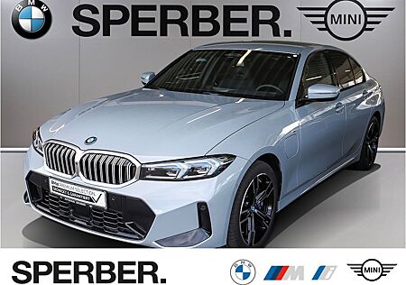 BMW 330 e xDrive, M-Sport, DriveAssPro, ParkAss+, H/