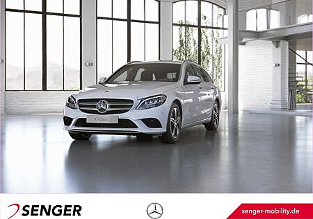 Mercedes-Benz C 220 d 4M T Avantgarde Kamera Comand LED AHK