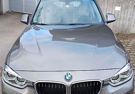 BMW 318d xDrive Touring Sport Line *HUD* *Ambiente*