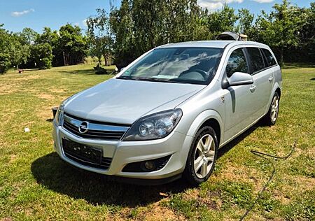 Opel Astra Caravan 1.9 CDTI Edition 111 Jahre 74 ...