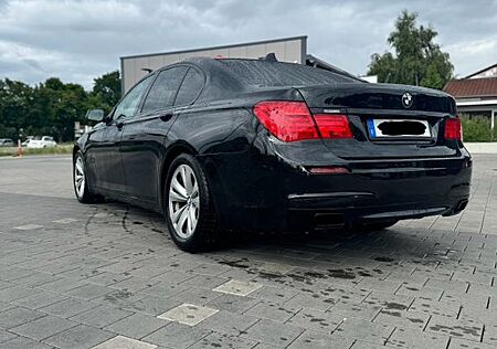 BMW 740d - Vollausstattung - TÜV Neu -