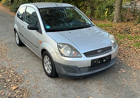 Ford Fiesta ,Klima, 122TKM, TÜV 08/25