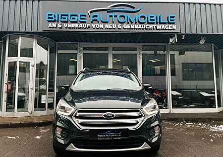 Ford Kuga 2,0 TDCi Titanium 4x4 Pano/Auto./R.Kamera