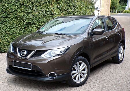 Nissan Qashqai Acenta 1.6 dCi/Navi/Kamera/SHZ/Sportl.