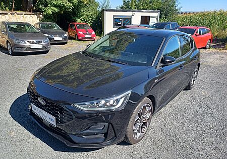 Ford Focus 1,0 ** ST Line X / B & O ** mit Garantie