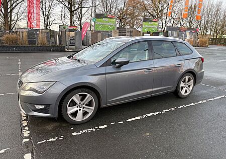 Seat Leon ST 2.0TDI 135kW FR KLIMA+NAVI+LED+SHZ+Start