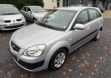 Kia Rio 1.4 EX *TÜV/AU NEU*KLIMA*ALLWETTERREIFEN*