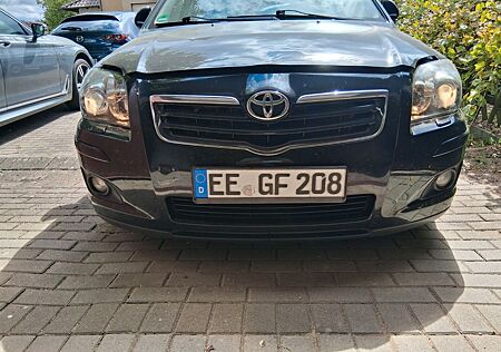 Toyota Avensis Combi 1.8-l-VVT-i -